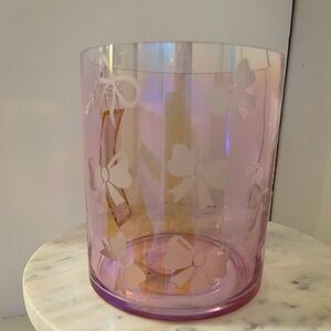 Cupcakes & Cashmere Bow vase